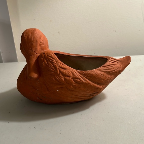Vintage Duck Red Clay Ceramic Planter 8x5x8 Inch Thomas Ceramics - Picture 1 of 6